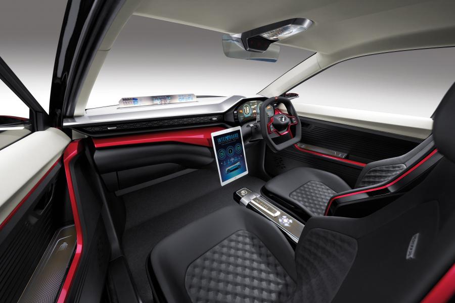 Торпедо Perodua X-Concept 2018 года  (фото 5 из 6)